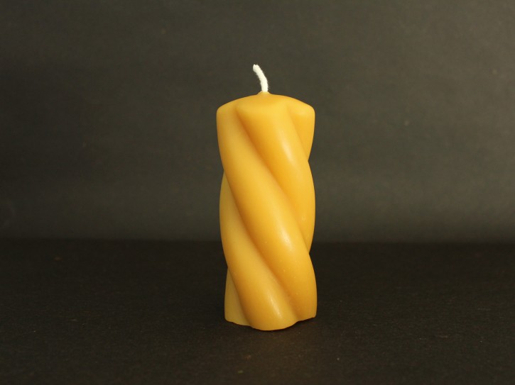 Kerze in gedrehter Form Art. 860